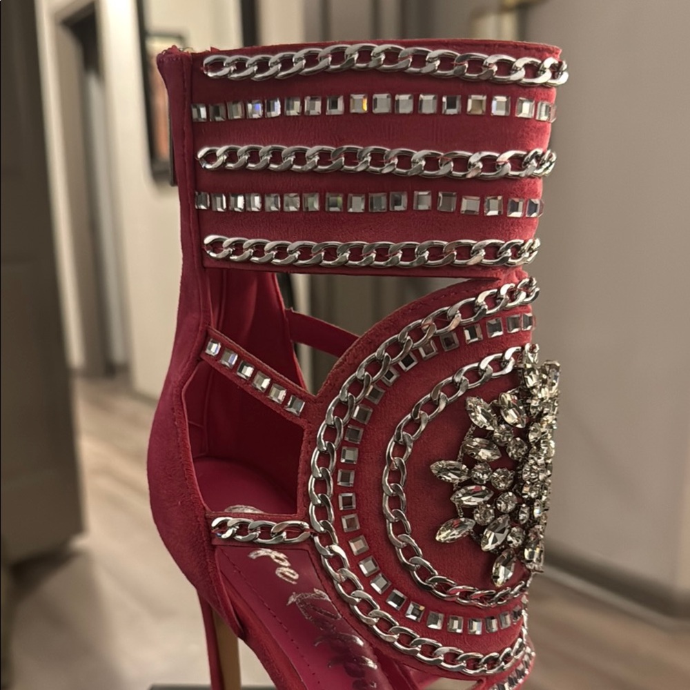 Cape Robbin ❣️ Clarysalyn Chain Trim Gem Brooch High Heels - Hot Pink  Sz 6.5 - Picture 4 of 16